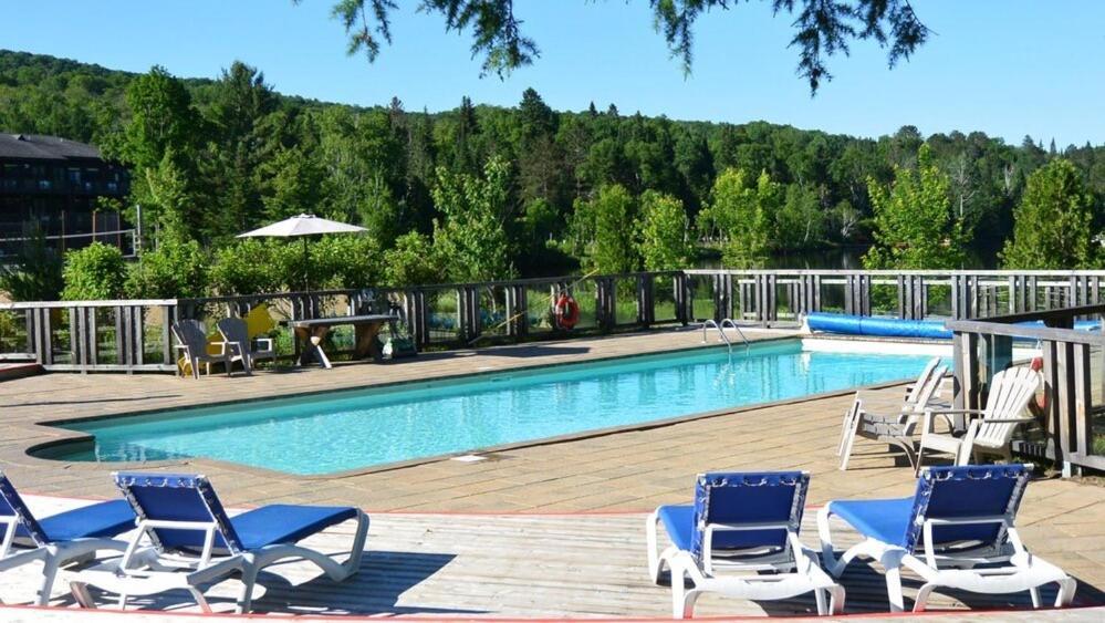 Suites Sur Lac Superieur-Mont-Tremblant Exterior foto