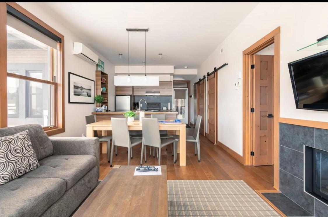 Suites Sur Lac Superieur-Mont-Tremblant Exterior foto